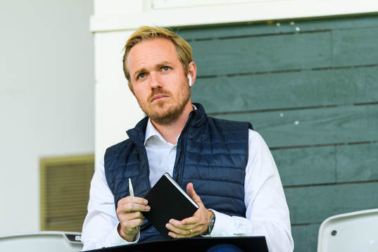 Rosengårds tränare Jonas Eidevall på läktaren
