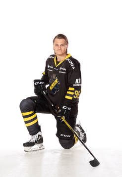 s Anton Karlsson