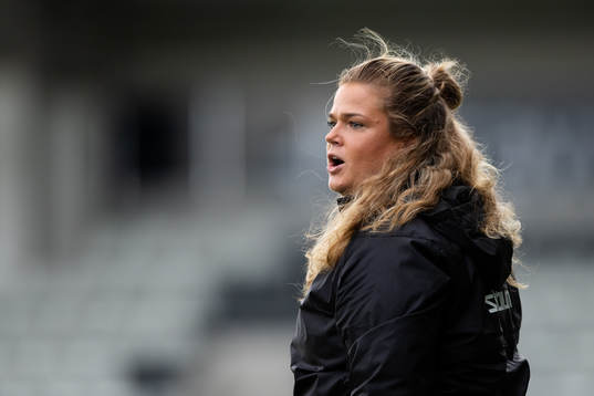 Häckens tränare Erika Faith