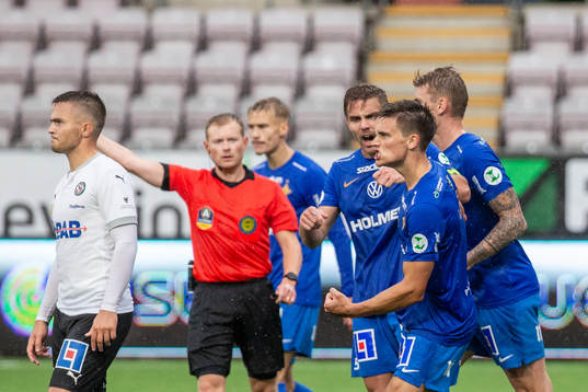 IFK Norrköpings Rasmus Stensbæk Lauritsen jublar med