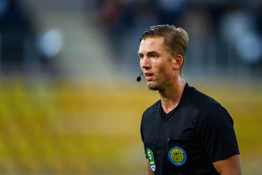 Domare Fredrik Hansson