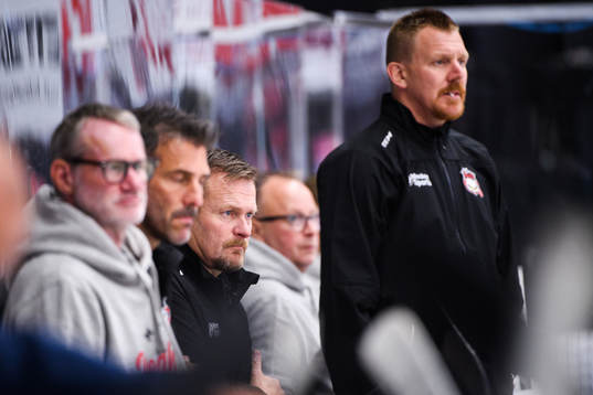 Malmö Redhawks tränare Joakim Fagervall  och assisterande