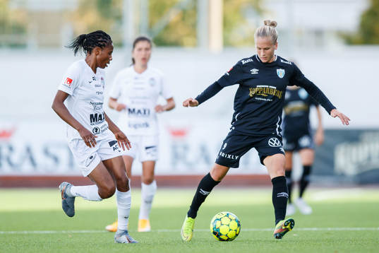 Eskilstunas Halimatu Ayinde och Göteborgs Filippa Curmark