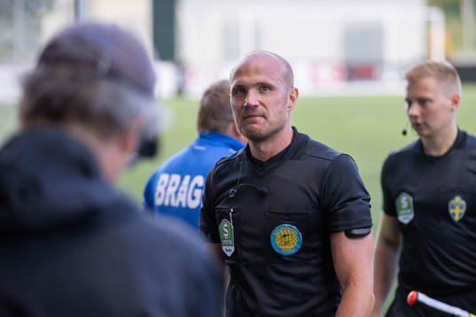 Domare Patrik Eriksson