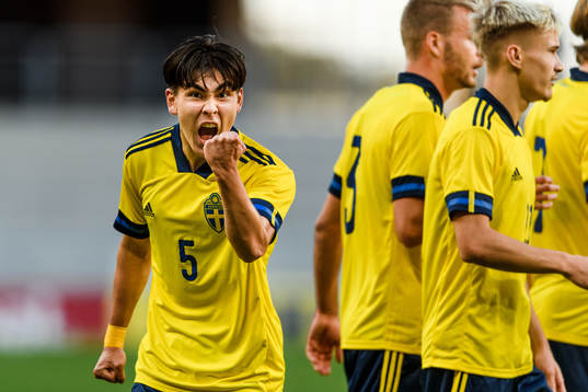 Eric Kahl of Sweden celebrates the 1-0 goal by Pontus Almqvist 