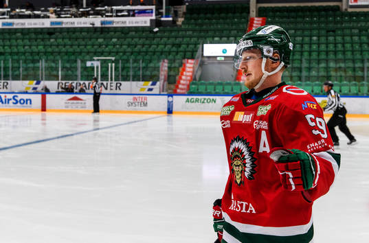 Frölundas Simon Hjalmarsson jublar