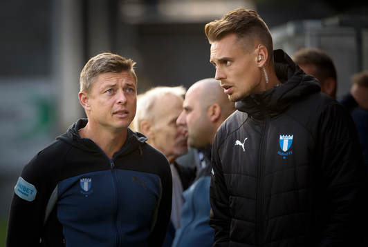 Malmö FFs tränare Jon Dahl Tomasson och assisterande tränare Daniel Bäckström