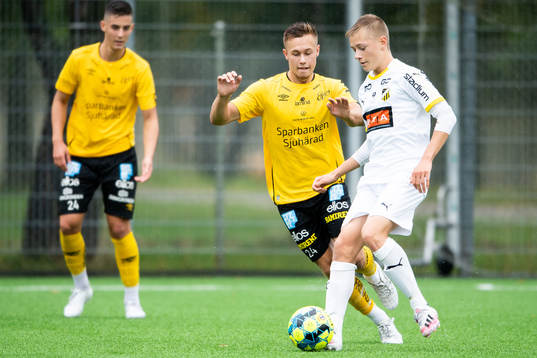Häckens Oskar Ruuska och Elfsborgs Dennis Kjellberg