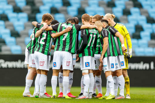 GAIS spelare samlas