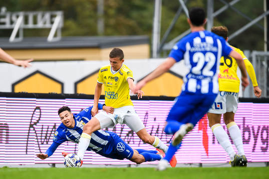 IFK Göteborgs Alexander Jallow och Falkenbergs John