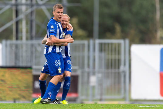 IFK Göteborgs Pontus Wernbloom Alexander Farnerud jublar