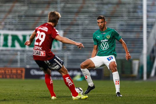 Jönköpings Kevin Rodeblad Lowe och Örgrytes Danny Ervik