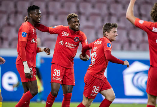  [DK=20200916: Sory Kaba (9), FC Midtjylland, Frank Onyeka (38), FC Midtjylland og Anders Dreyer (36), FC Midtjylland]