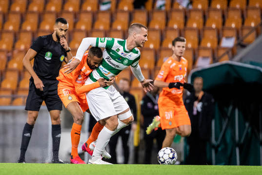 AFC Eskilstunas Ferid Ali och Västerås Jonas Hellgren