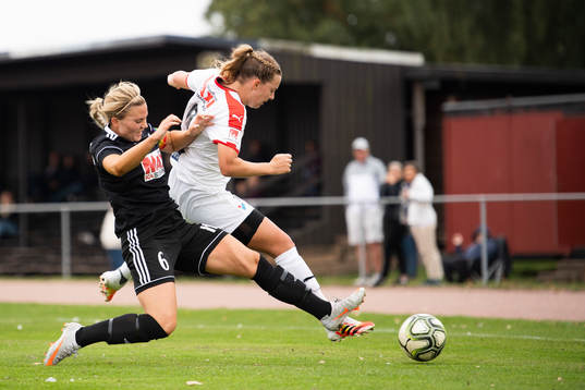 Borgebys Amanda Olsson och Brömöllas Tilda Agardius