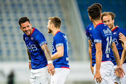 Aron Leonard Dønnum of Vålerenga celebrates after scoring the 2-0 goal