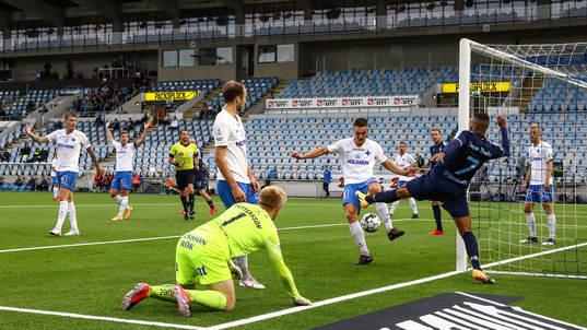 IFK Norrköpings Rasmus Stensbæk Lauritsen och Malmö FFs