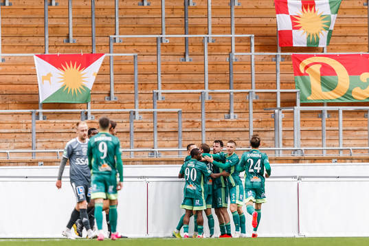 Dalkurds spelare jublar