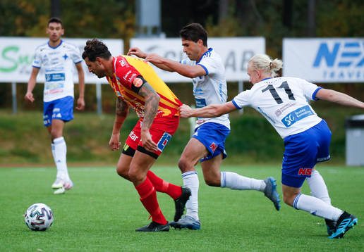IFK Luleås Yassine Assam och Max Wårell fi närkamp Örebro Syrianskas Basel Gorgis