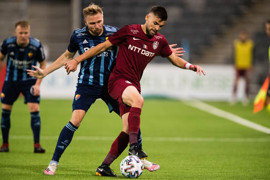 Jonathan Ring of Djurgården and Mateo Susic of CFR Cluj