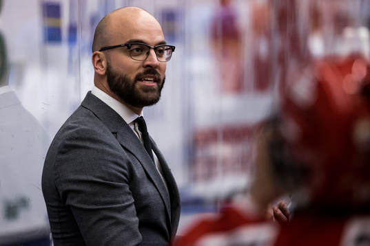 Modos tränare Björn Edlund