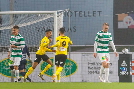 Jönköpings Amir Al-Ammari jublar efter 0-1