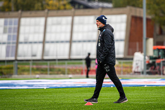 Thomas Dahle, head coach of Avaldsnes