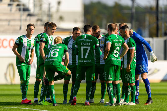 Hammarbys spelare samlas