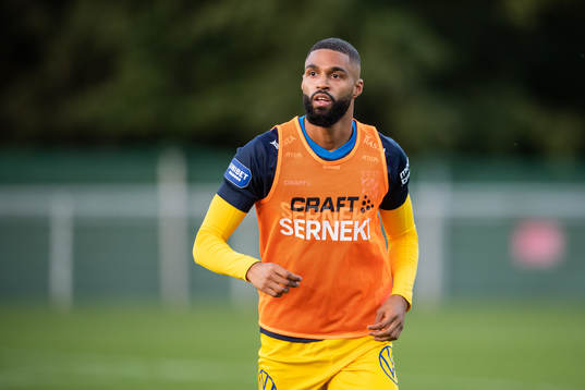 IFK Göteborg Kristopher Da Graca värmer upp