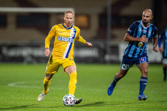 IFK Göteborg Alexander Farnerud och Husqvarnas Malek