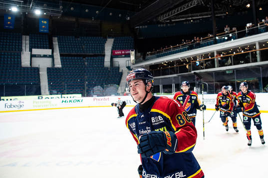 Djurgårdens Alexander Holtz jublar