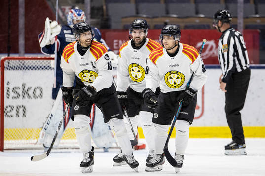 Brynäs Anton Rödin , Simon Bertilsson och Jaedon