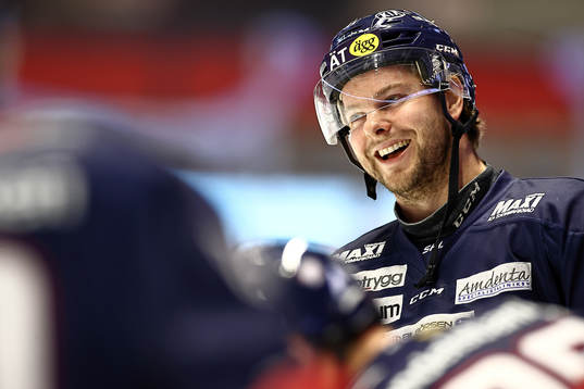 Linköpings Andrew Gordon jublar