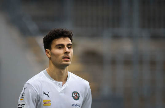 Örebros Deniz Hümmet