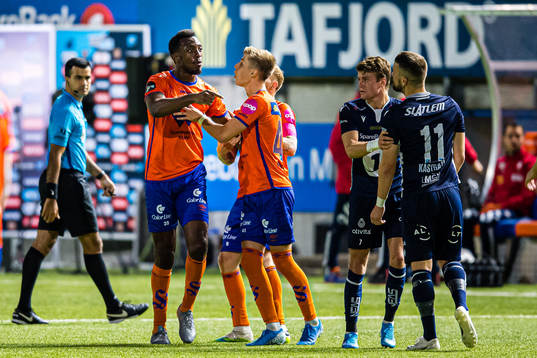 Ben Kantie Karamoko of Aalesund and Flamur Kastrati of Kristiansund