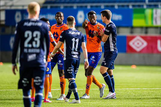 Ben Kantie Karamoko of Aalesund and Flamur Kastrati of Kristiansund
