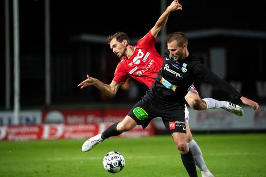 Degerfors Sebastian Olsson och Västerås Jonas Hellgren