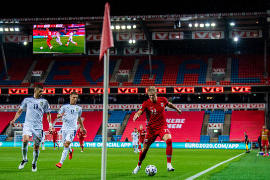 Stefan Mitrovic of Serbia, Darko Lazovic of Serbia and