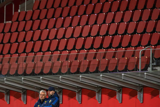 Claes Eriksson, head coach, and Peter Wennberg, assistant