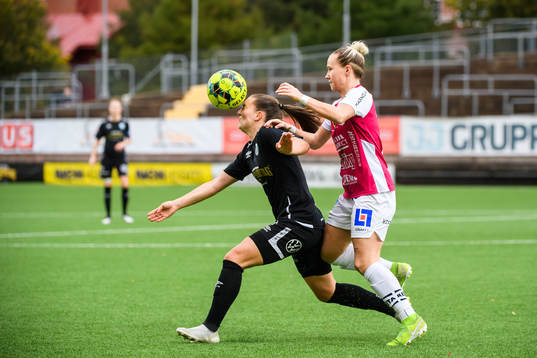 Göteborgs Vilde Böe Risa och Uppsalas Marika Bergman Lundin