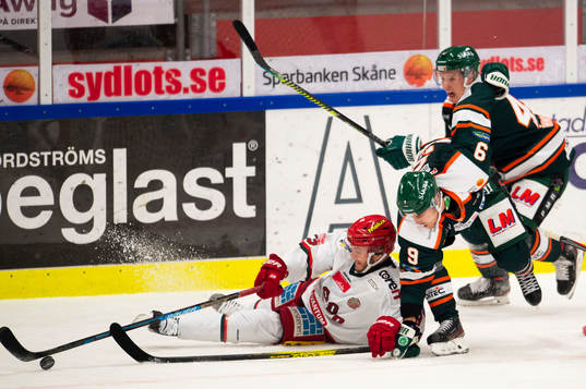 Modos Tommy Enström och Kristianstads Joel Kellman