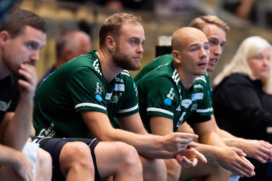 Helsingborgs David Florander på bänken