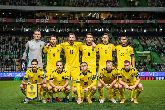 The starting eleven of Sweden pose for a team photo