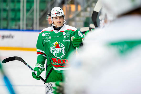 Rögles Melker Eriksson jublar