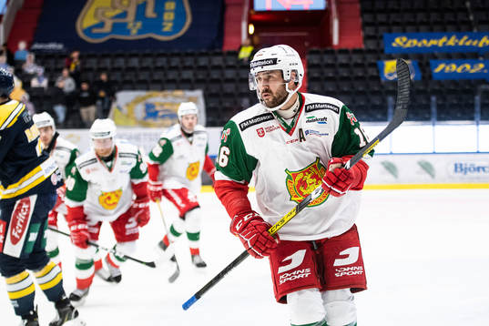 Moras Ludvig Larsson jublar