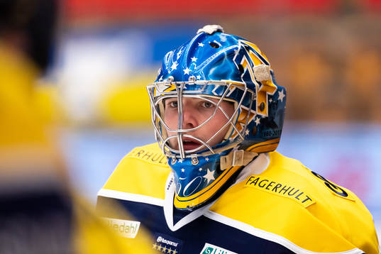 s målvakt Hampus Hedman innan ishockeymatchen i SHL mellan