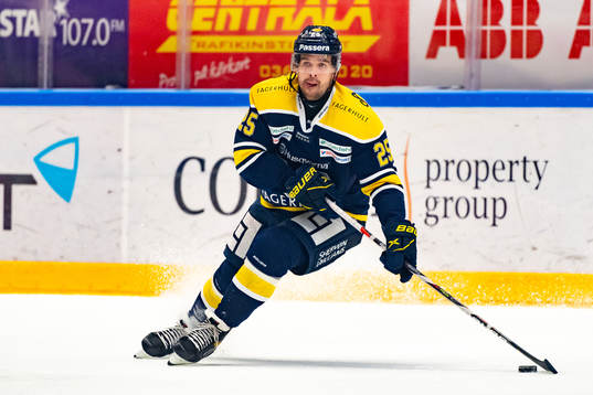s Axel Holmström