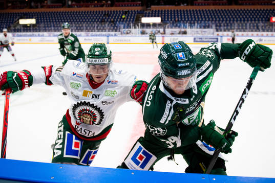 Frölundas Joel Mustonen och Färjestads Michael Lindqvist