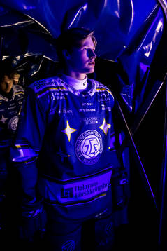 Leksands Lucas Nordsäter innan ishockeymatchen i SHL