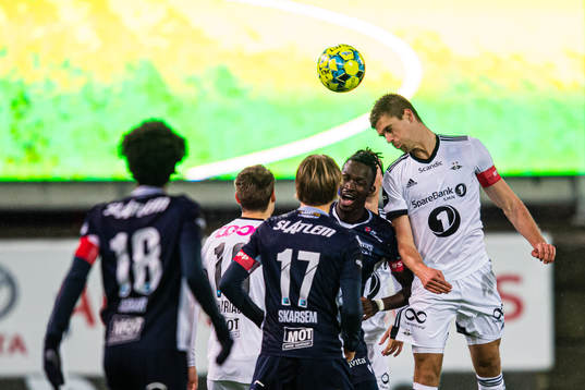 Amidou Diop of Kristiansund and Markus Henriksen of Rosenborg